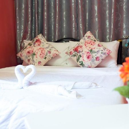 De Sky Sukhumvit Ekkamai Hotel Bangkok Eksteriør billede