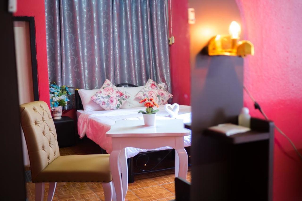 De Sky Sukhumvit Ekkamai Hotel Bangkok Eksteriør billede