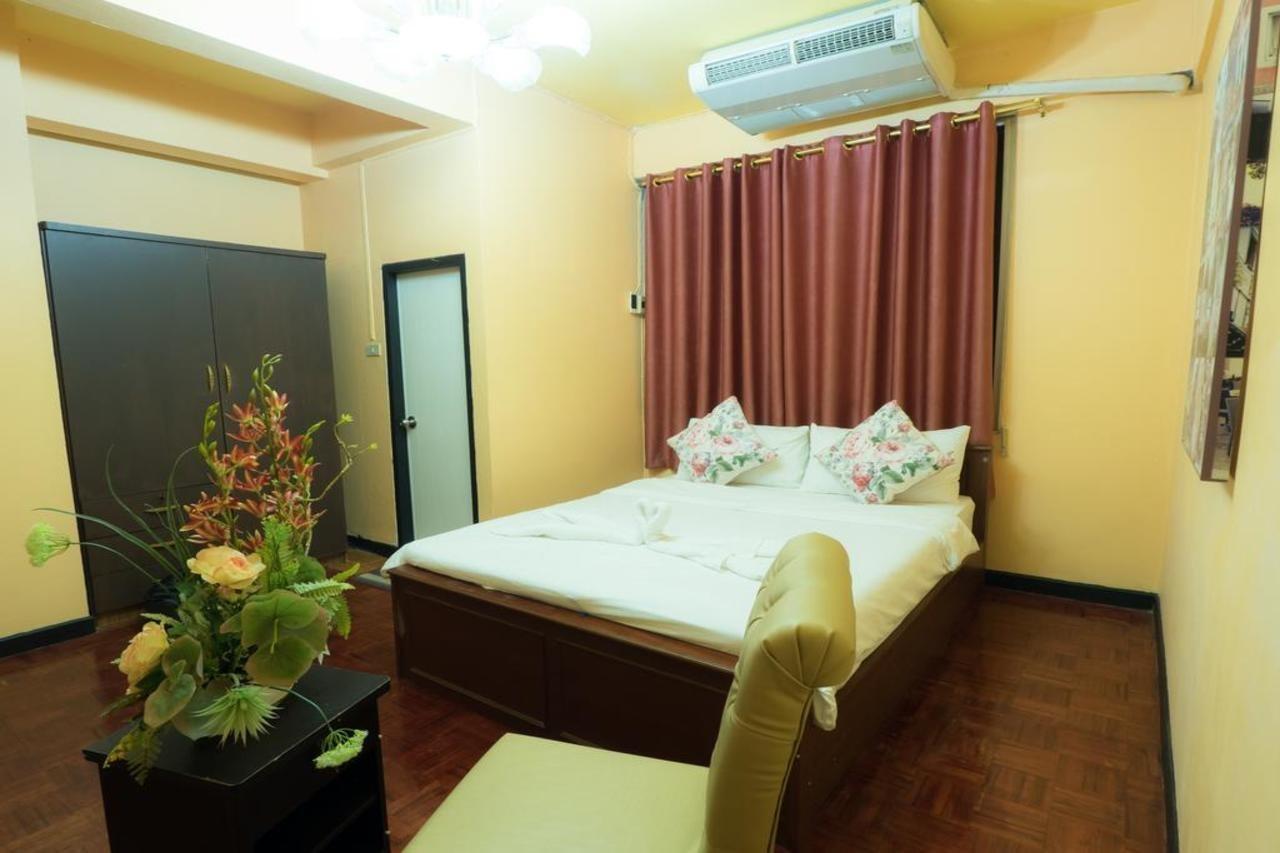 De Sky Sukhumvit Ekkamai Hotel Bangkok Eksteriør billede