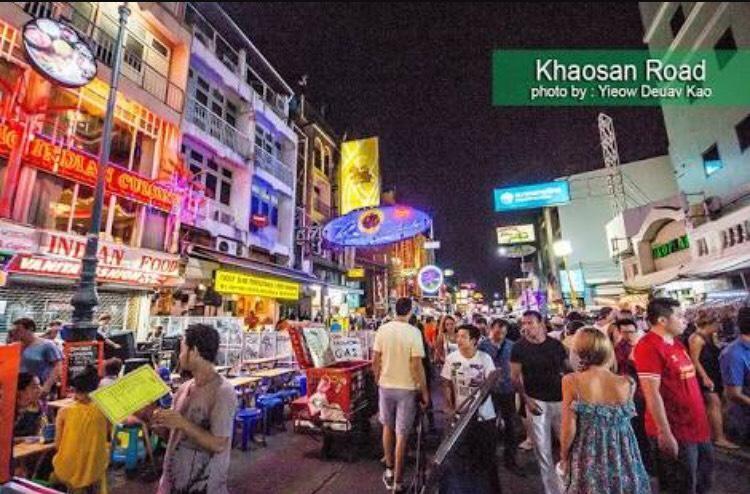 De Sky Sukhumvit Ekkamai Hotel Bangkok Eksteriør billede